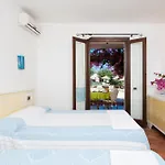 Aparthotel With Swimming-pool In Campulongu Just 600 Mt From The Sea