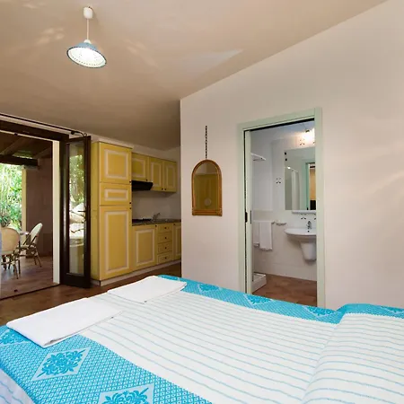 With Swimming-pool In Campulongu Just 600 Mt From The Sea Aparthotel *