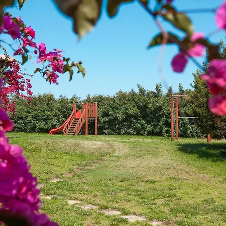 With Swimming-pool In Campulongu Just 600 Mt From The Sea Lejlighedshotel
